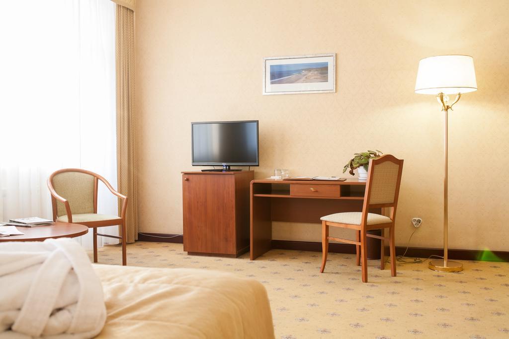 City Hotel Tien Shan Koktobe Exterior foto