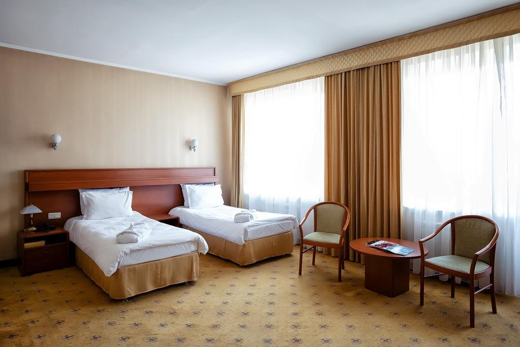 City Hotel Tien Shan Koktobe Exterior foto