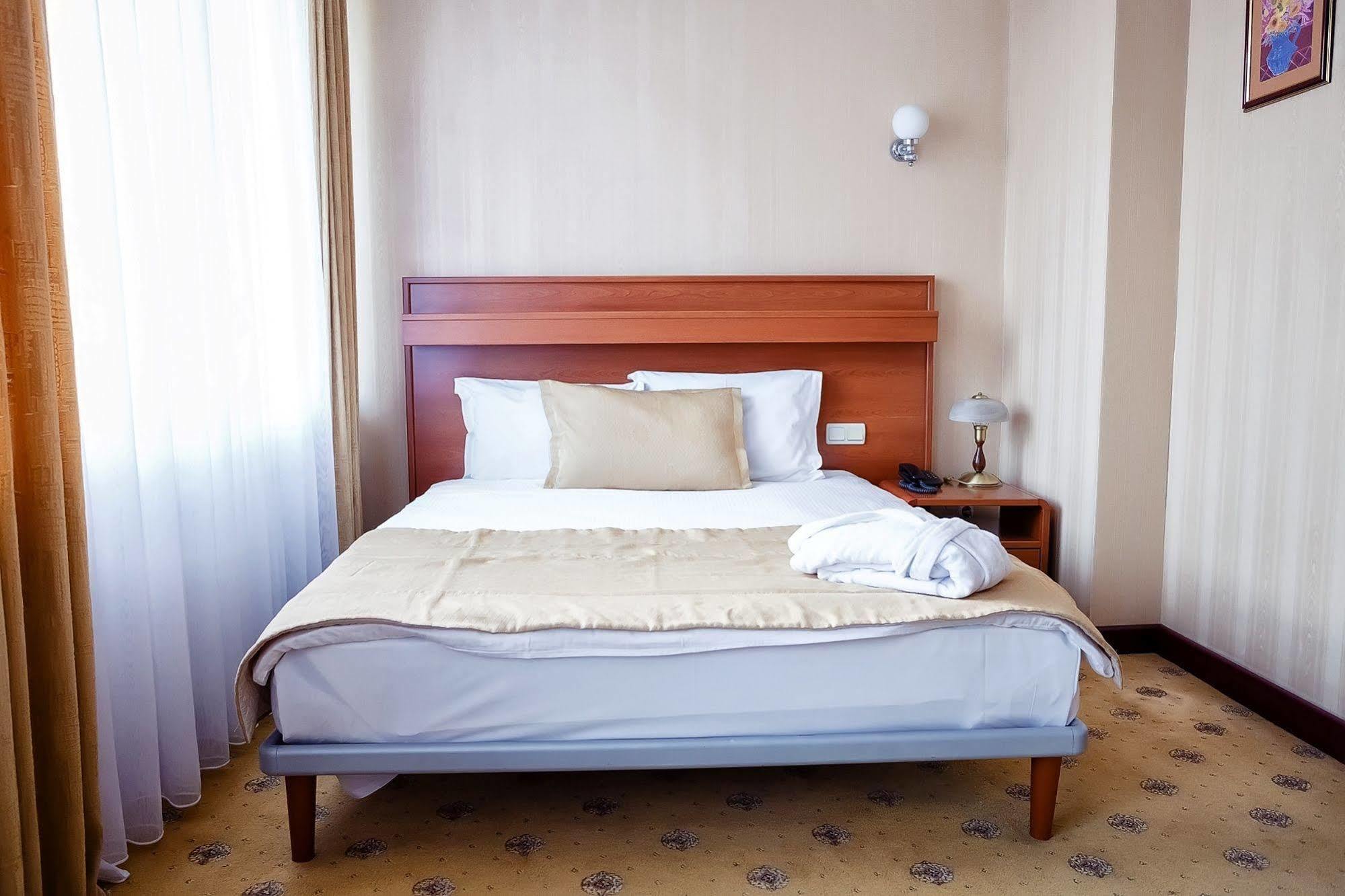 City Hotel Tien Shan Koktobe Exterior foto