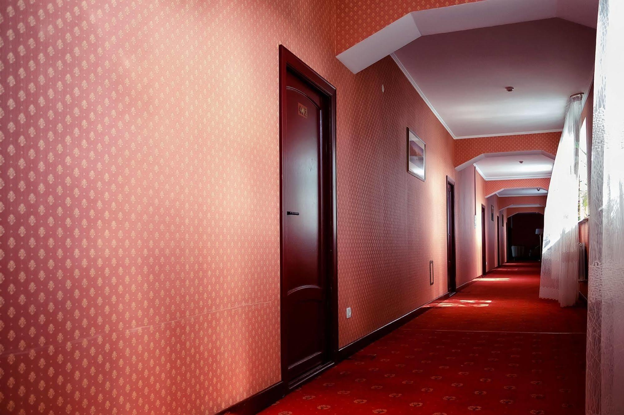 City Hotel Tien Shan Koktobe Exterior foto